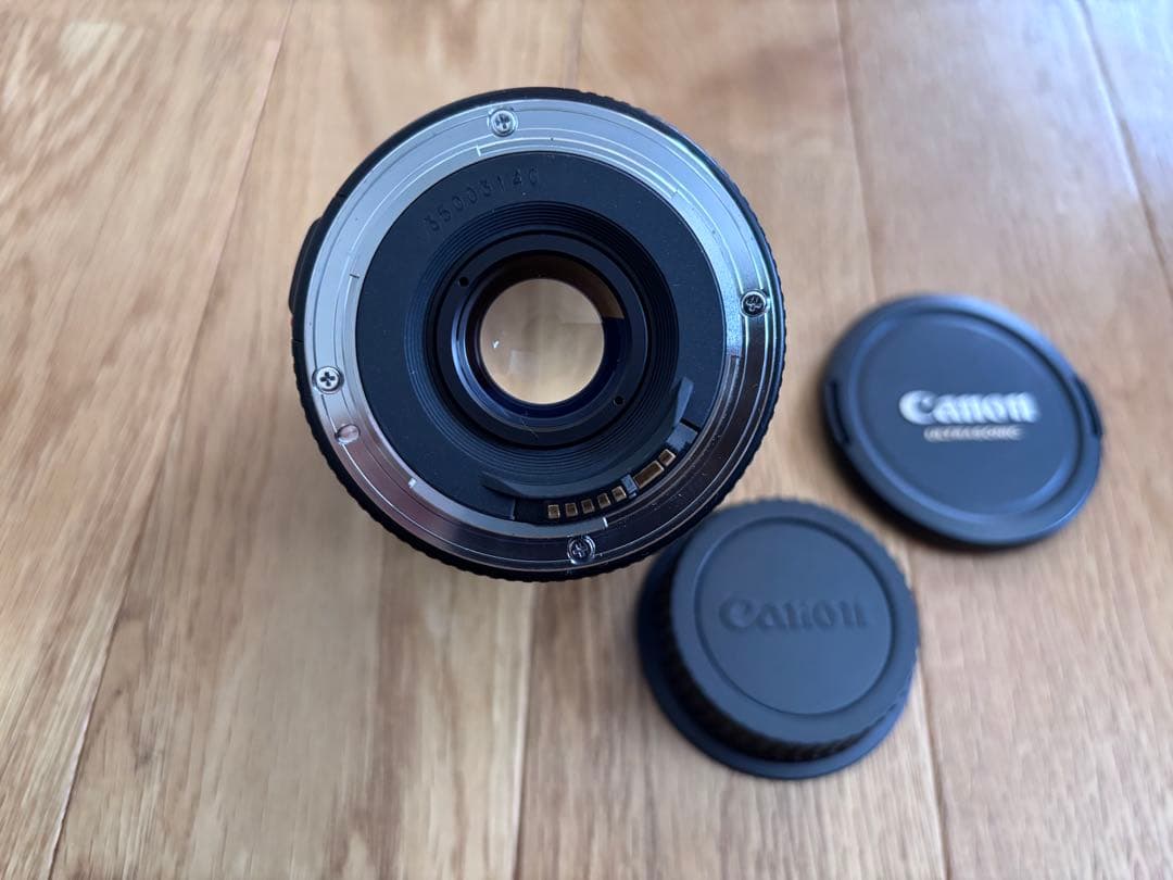 Canon EF 20mm f/2.8 ウルトラソニックレンズ