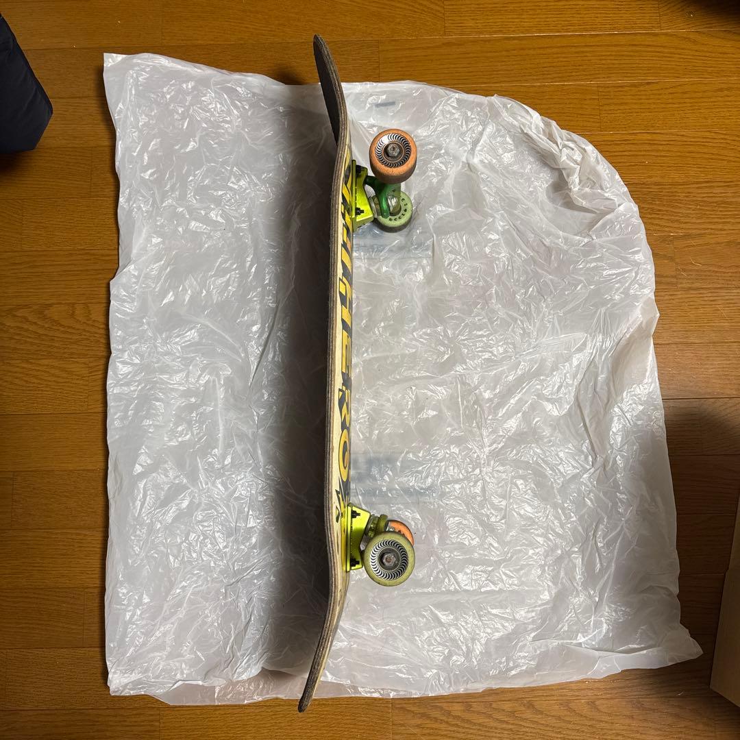 スケボー　アンチヒーロー