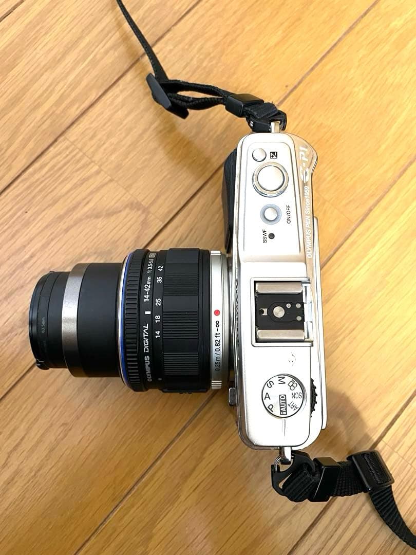 オリンパス　E-P1