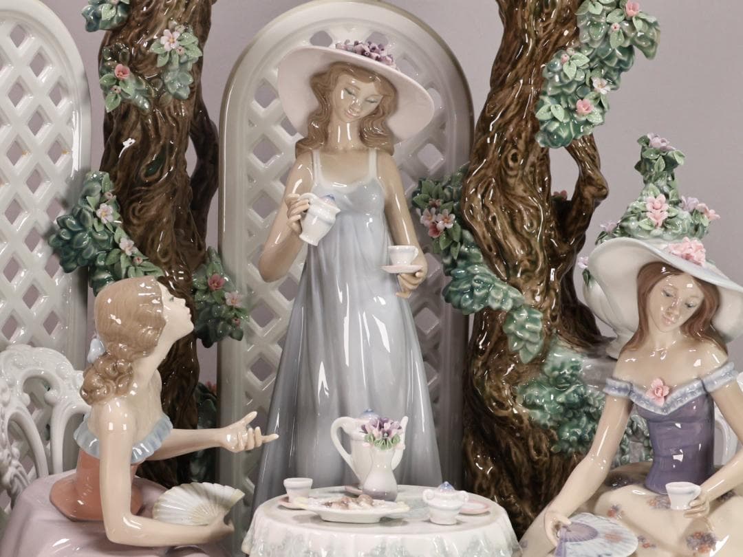 BK202 LLADRO　限定　387/2000体　テラスでお茶を　台座　保証書