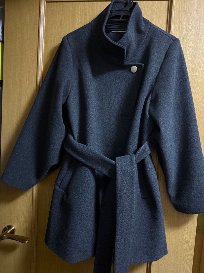 中古　ナチュラルクチュール　スタンドカラーミドル丈コート　ako グレー