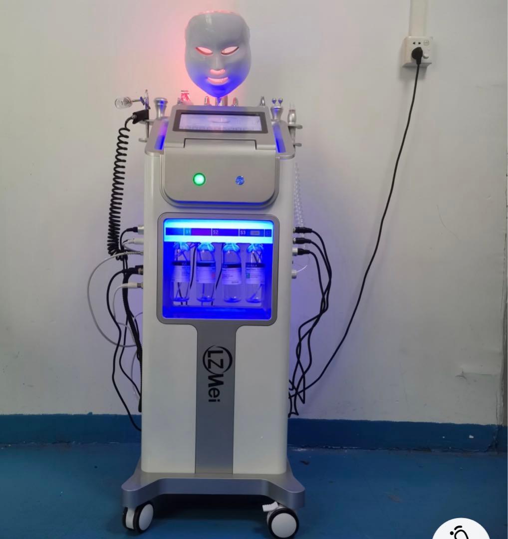 一台11役最新版　ハイドラフェイシャル　複合美容機