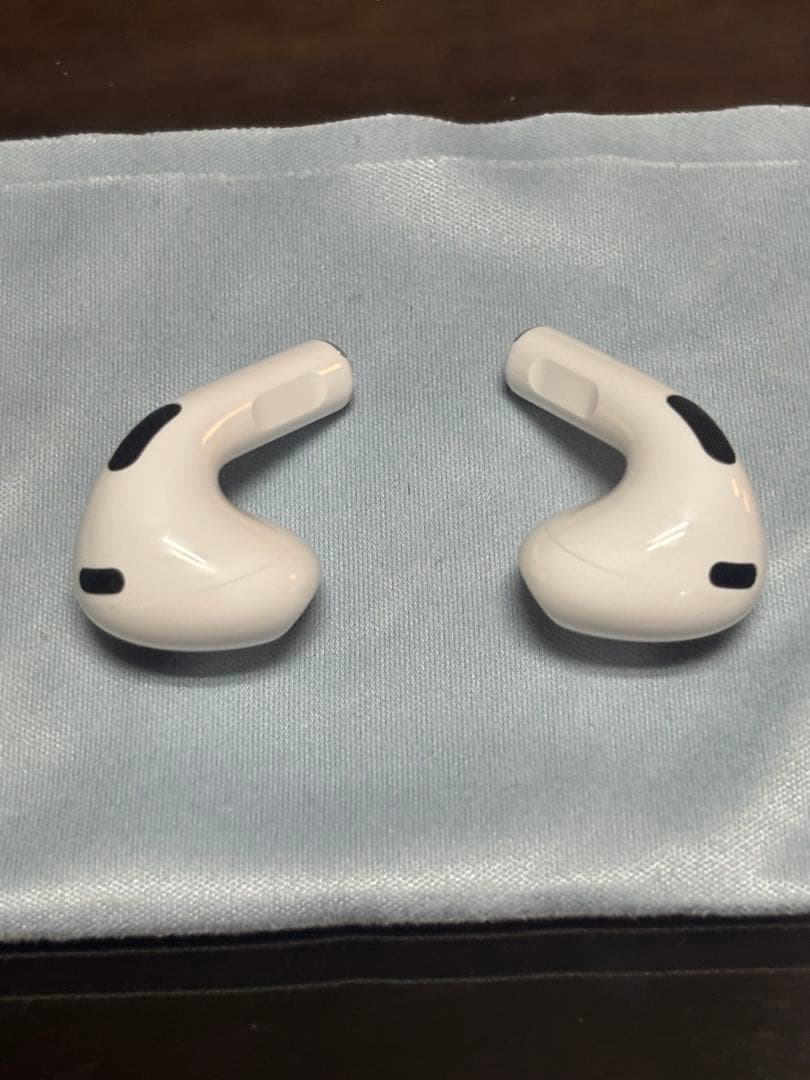 【美品】Apple AirPods3 本体 ホワイト 箱付充電ケース等付属品完備