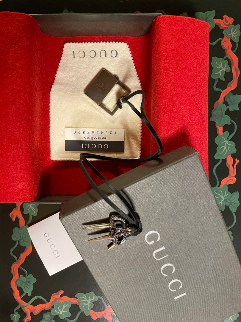 グッチ　ヴィンテージ　パドロック　アクセサリー アート　銀　シルバーオーナメント