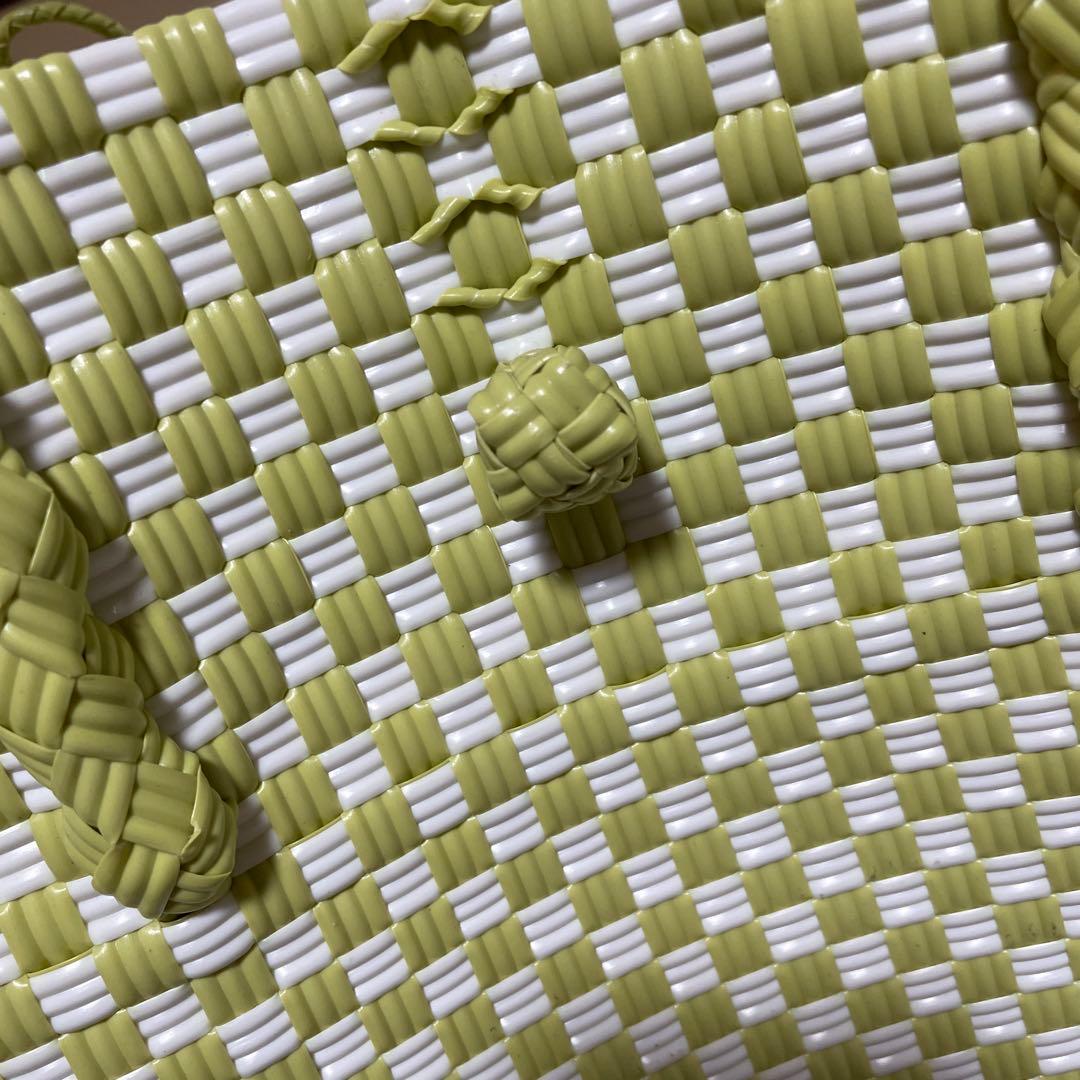 【即決OK】メケアリサGummy Bag L ピスタチオカラー