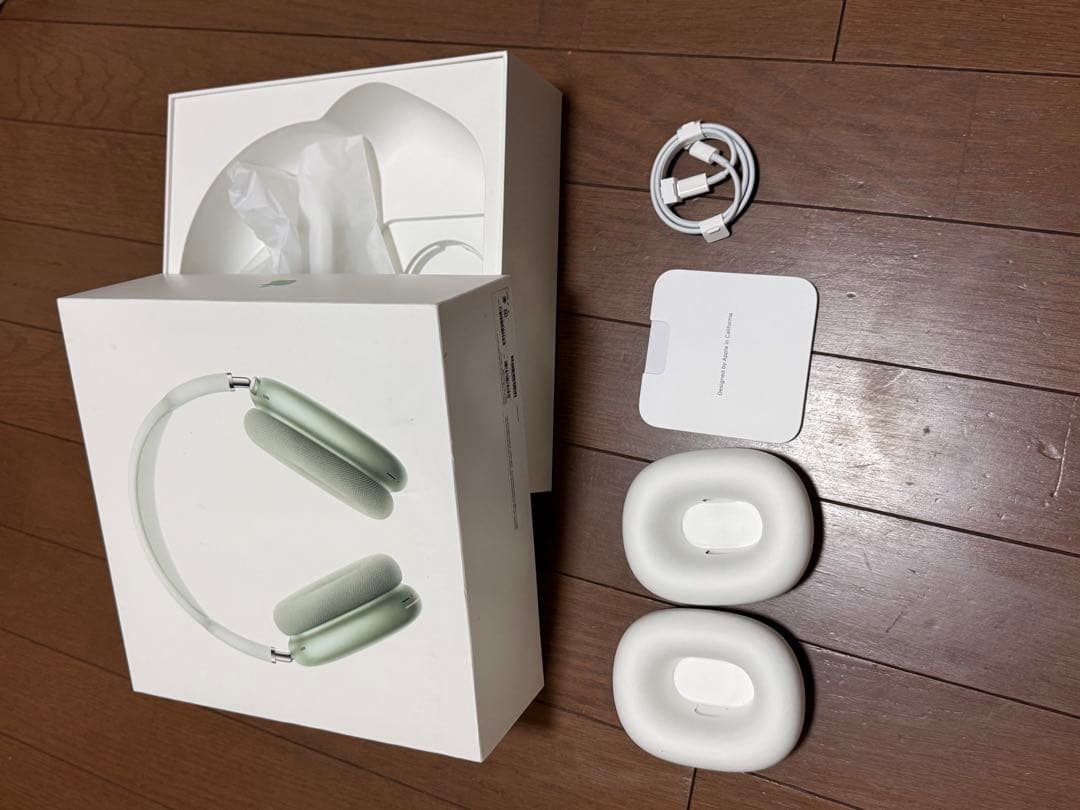 AirPods Max - グリーン　Lightningケーブル