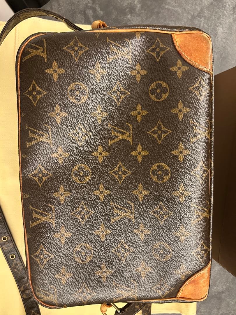 ゼ*ル様 Louis Vuitton モノグラムショルダーバッグ