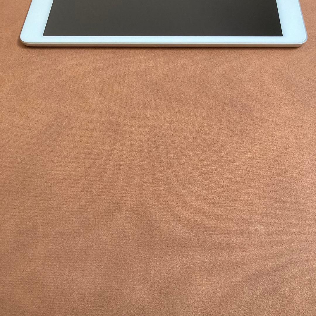 11【早い者勝ち】電池ほぼ新品☆iPad7 第7世代 32GB WIFIモデル☆