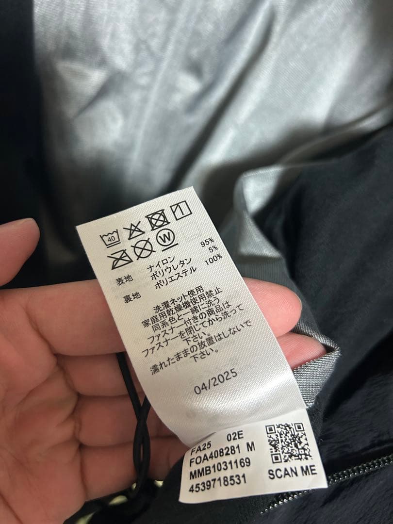 Oakley ブラック ナイロンジャケット