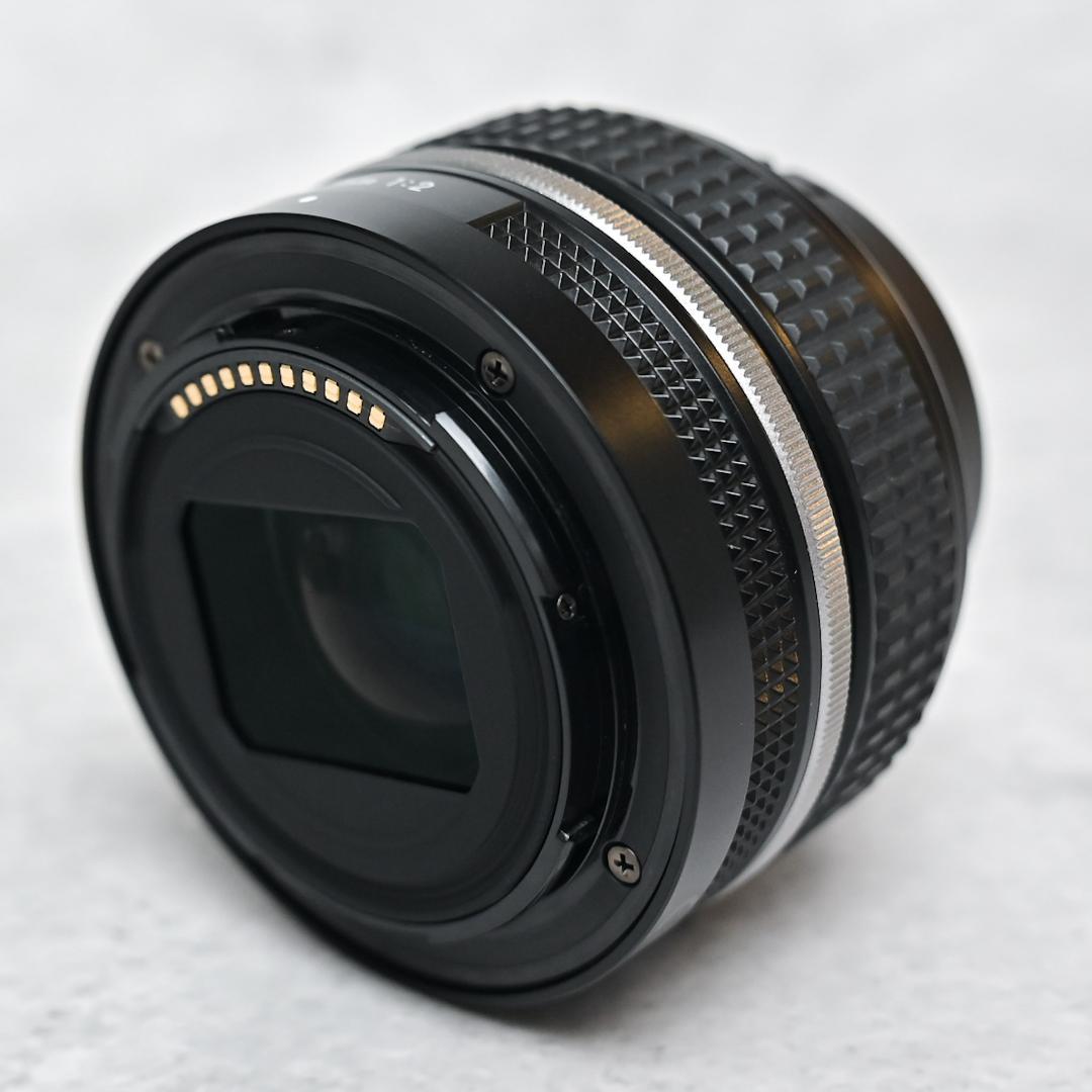 ニコン NIKKOR Z 40mm f/2 (SE)
