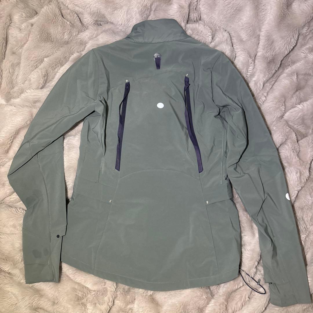 テック asics ROAD WINTER JACKET 登山