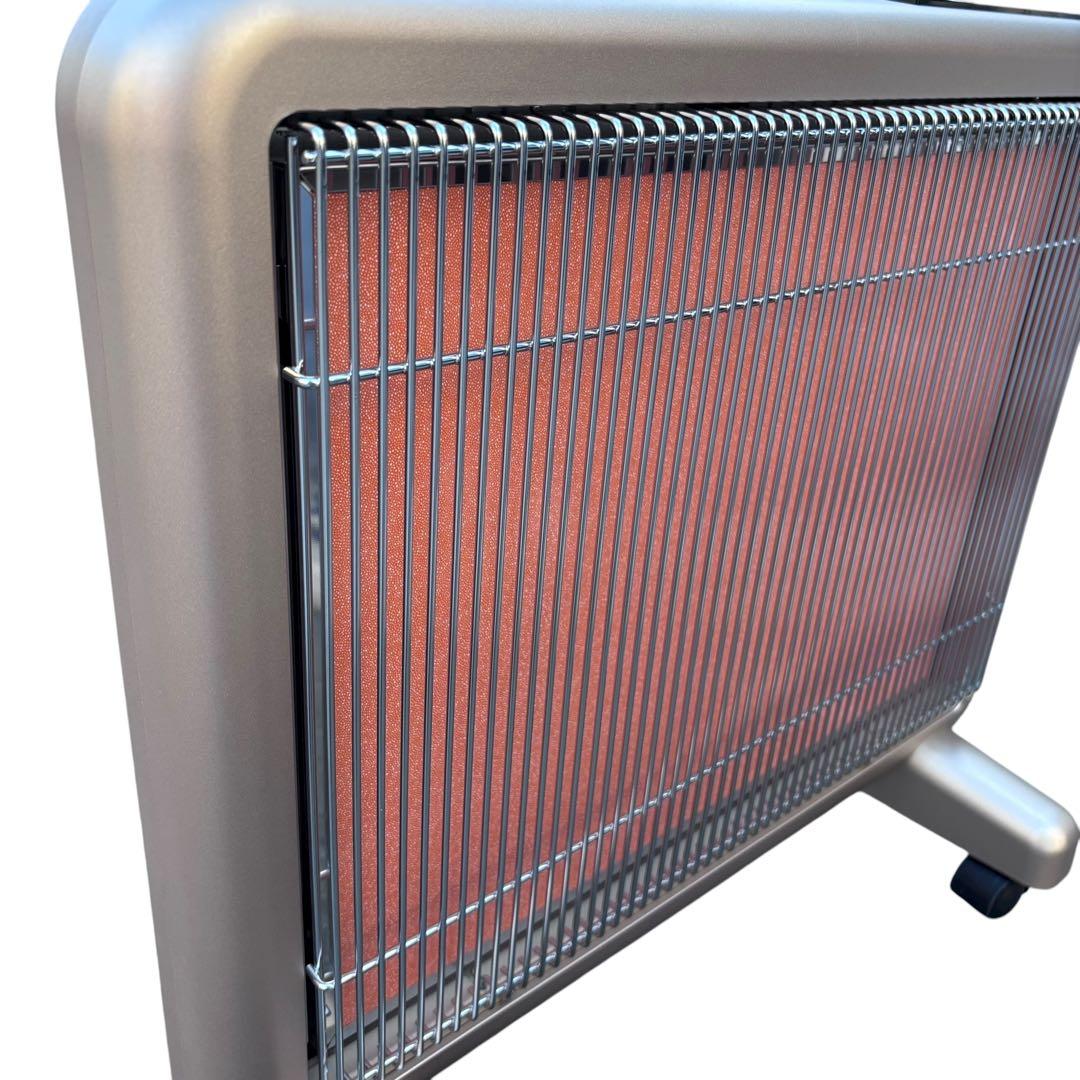 【極美品】サンルミエ エクセラ7 N700L-GR 日本遠赤外線株式会社