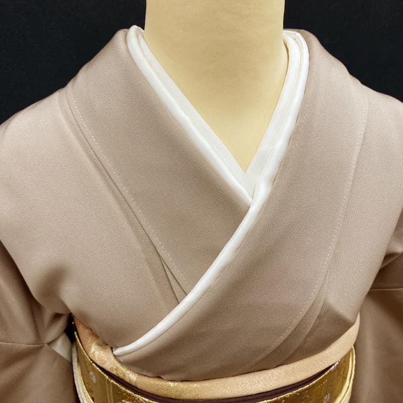 511mo3●色留袖 豪華総刺繍 向かい鳳凰 有職文様 金銀糸 三つ紋 比翼付●