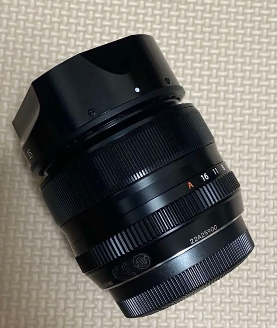 新品。Fujifilm XF 35mm F1.4 R レンズ