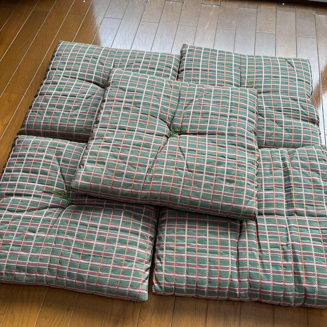 あ*き様 茶席座布団　吉野間道柄　美品　茶道具　10枚組