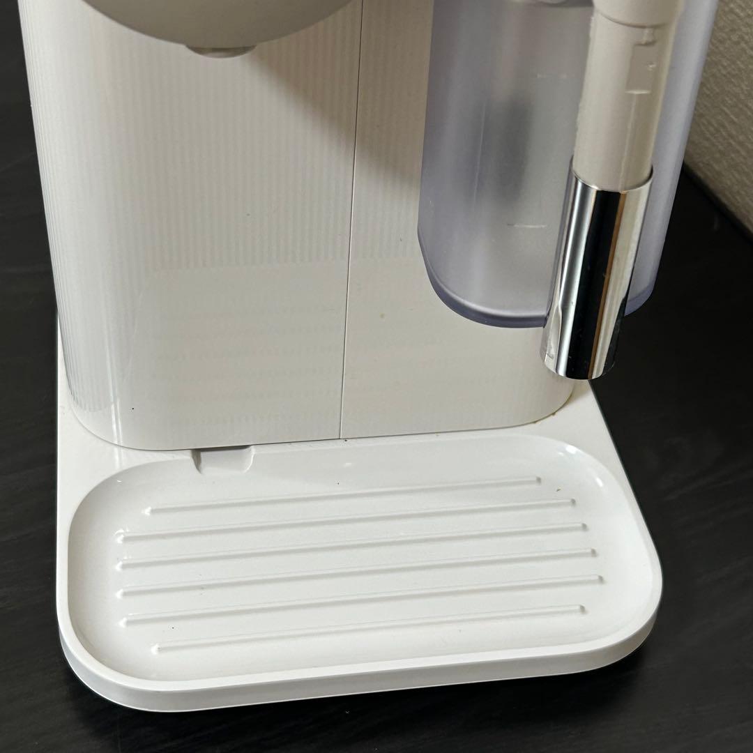 sakota 様ネスプレッソ コーヒーメーカー ラティシマ・ワン F111