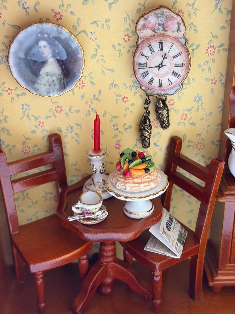 ロイターポーセリン　ドイツ　ミニチュア　ドールハウス　陶器　置物