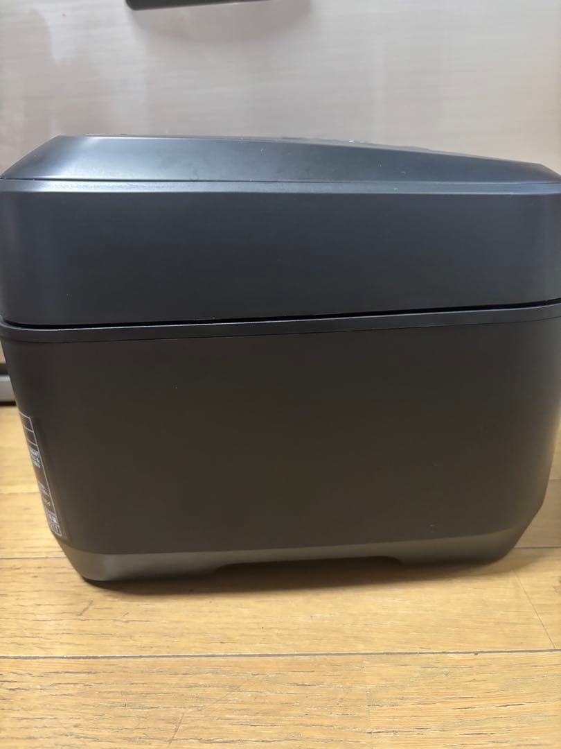 日立 炊飯器 RZ-V100GM ブラック 5.5合炊き 2023年製