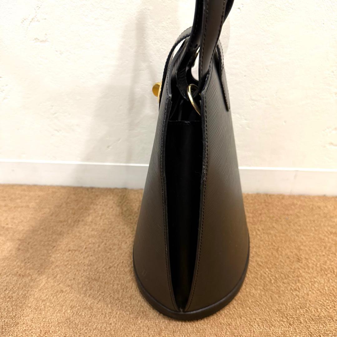 【sale】ルイヴィトン エピ クリュニー ショルダーバッグ バケツ型 黒