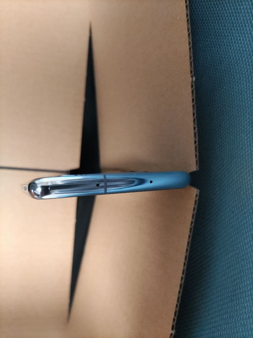 【中古/ジャンク】Samsung Galaxy S10 本体 クリアケース付き