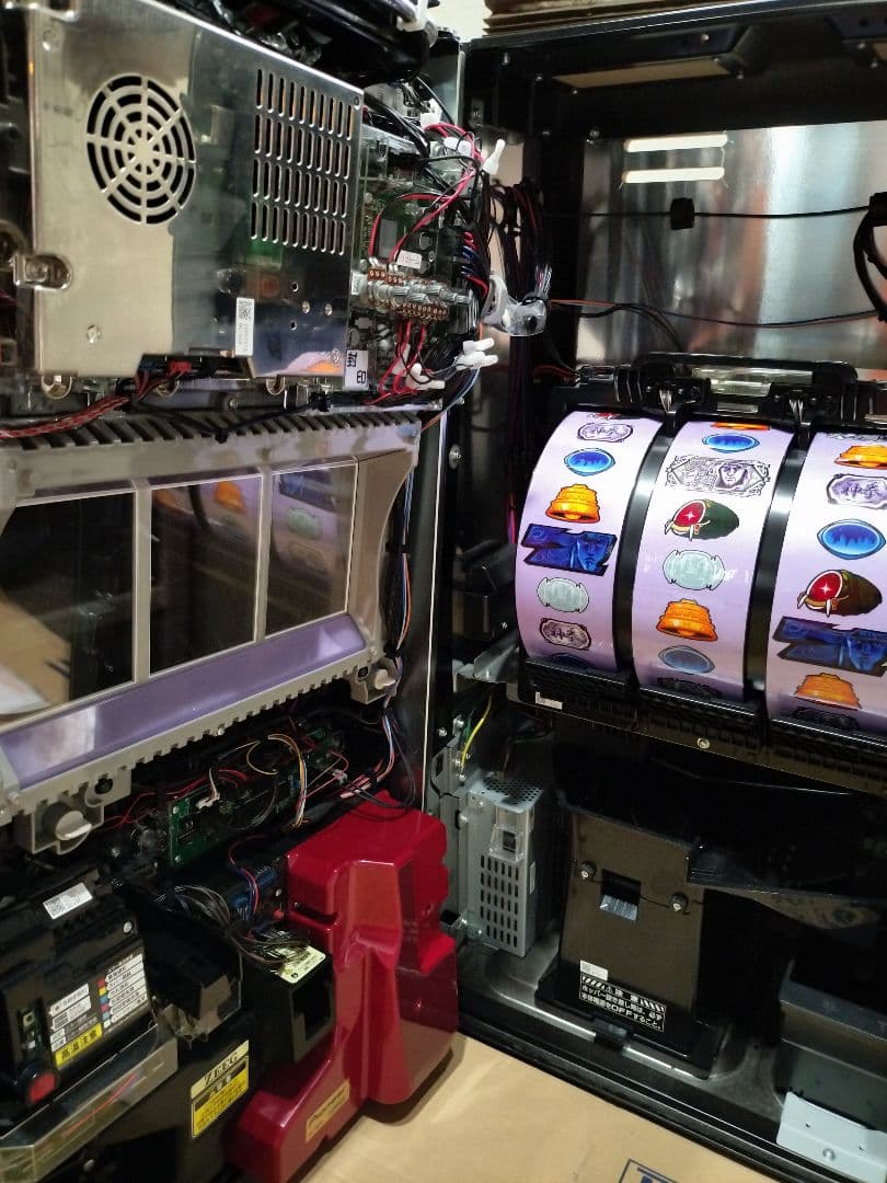 パチスロ　北斗の拳　宿命　実機