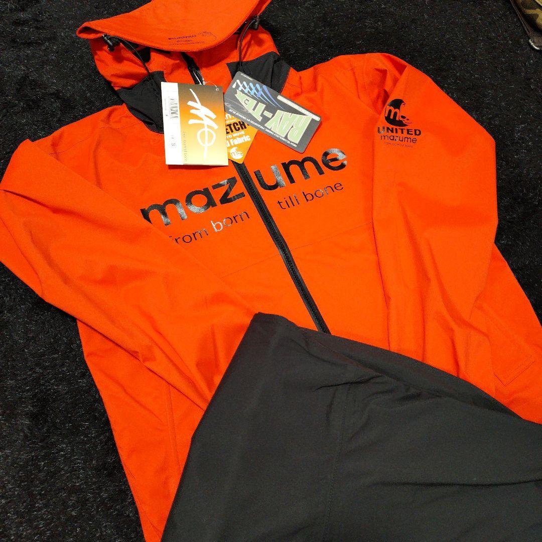 新品　mazume レインウェア　上下セットアップ　レッド　Sサイズ