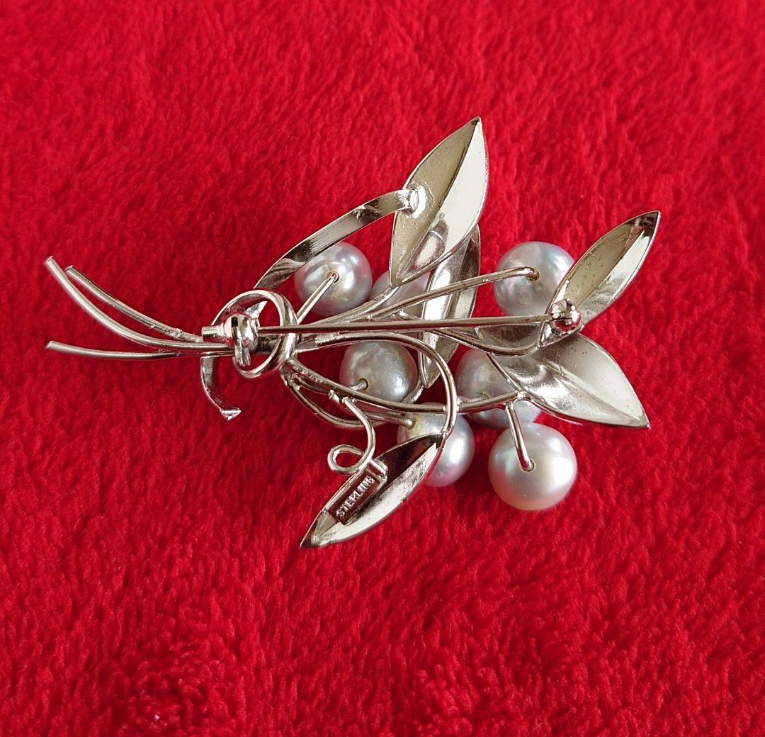 シルバー製ブローチ 南洋パール 9mm 銀細工 アールヌーボー植物モチーフ D6