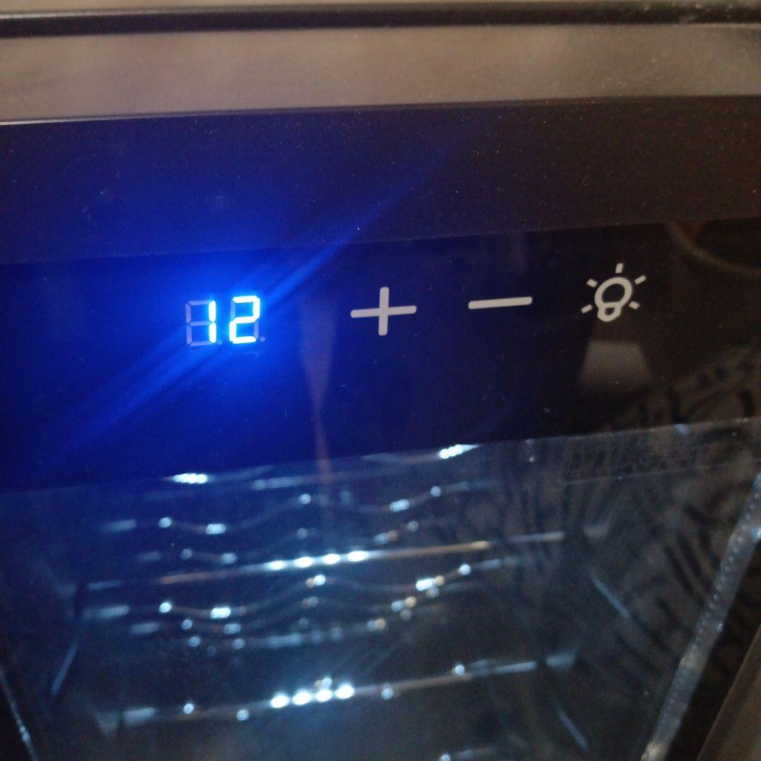 マルカイ　ミニワインセラー　WCE-12B