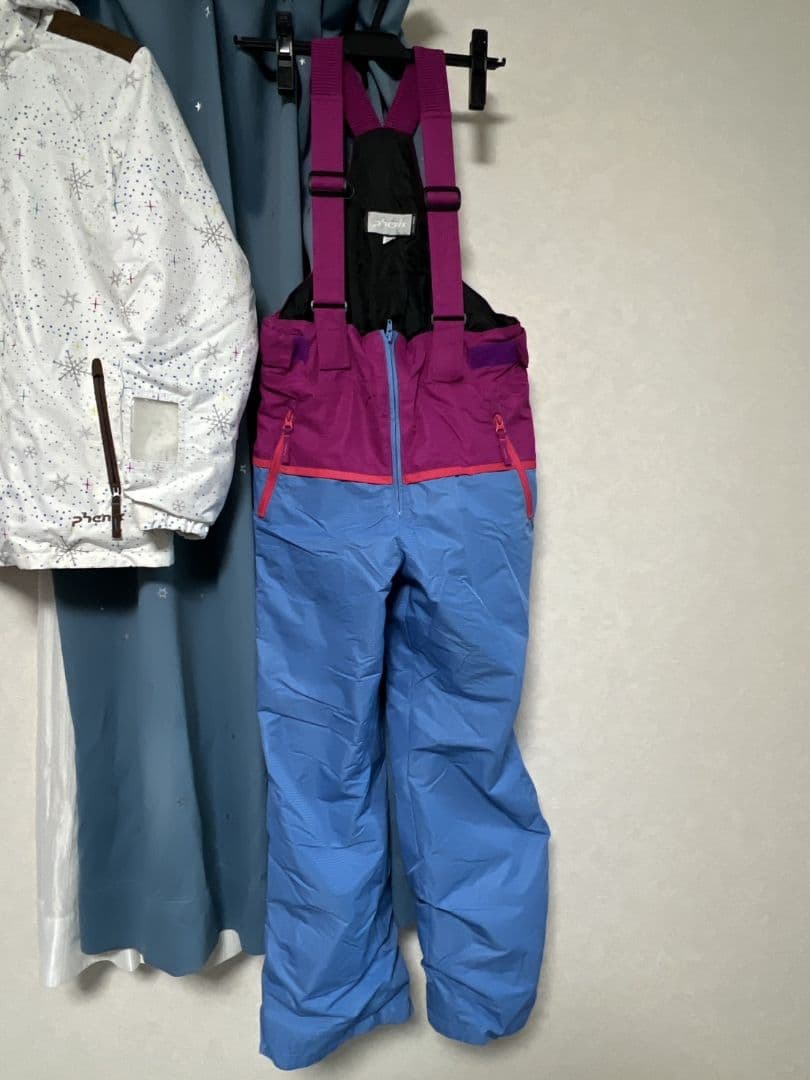 フェニックスの子供用スキーウェア上下セット