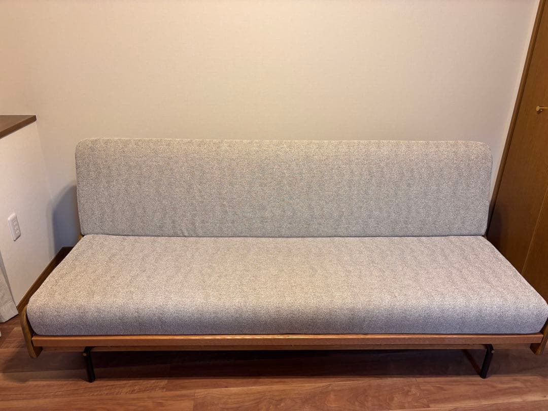 【ピロシキ】アクメファーニチャー