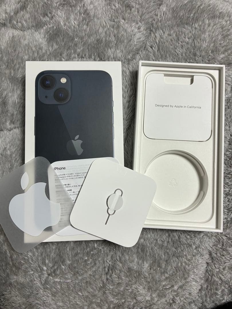 美品 iPhone SE (第2世代) レッド 128gb 一部付属品付き