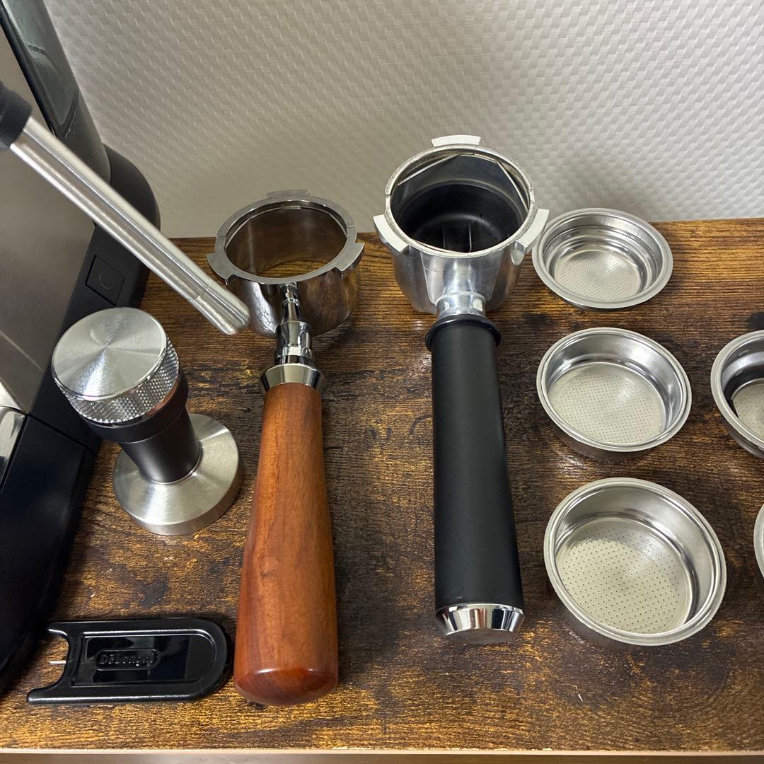 デロンギ デディカ アルテ エスプレッソマシン