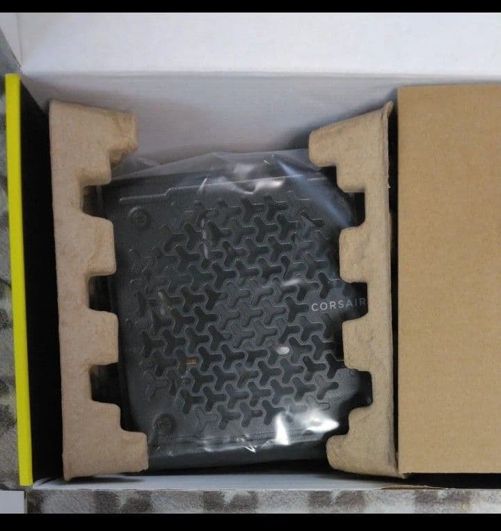 CORSAIR RM850e フルモジュラー ATX電源 新品未使用