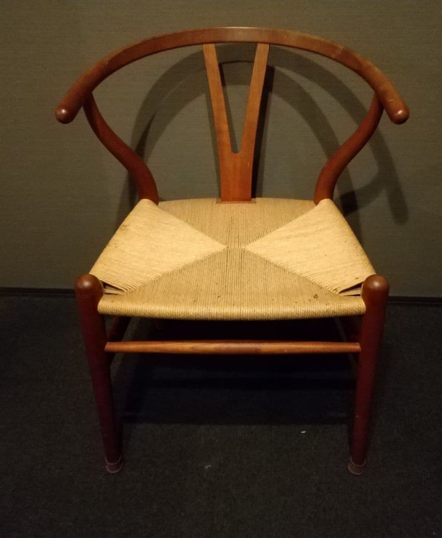 Hans J. Wegner yチェア