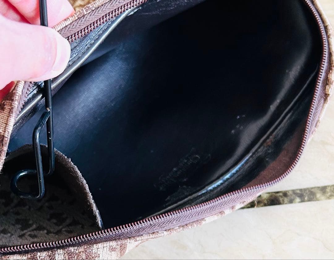 Christian Dior トロッター