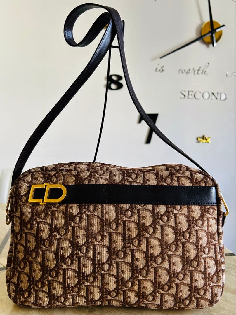 Christian Dior トロッター