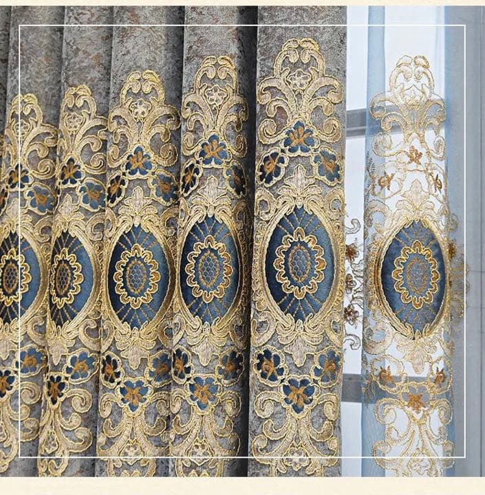 3）オーダー注文品　106番-刺繍入れ高級カーテン