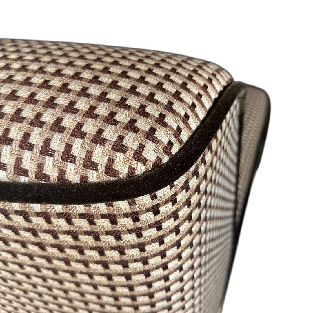 HR789 カリモク60 復刻プレート　総柄　1Pソファ　ベルベット　ボタン