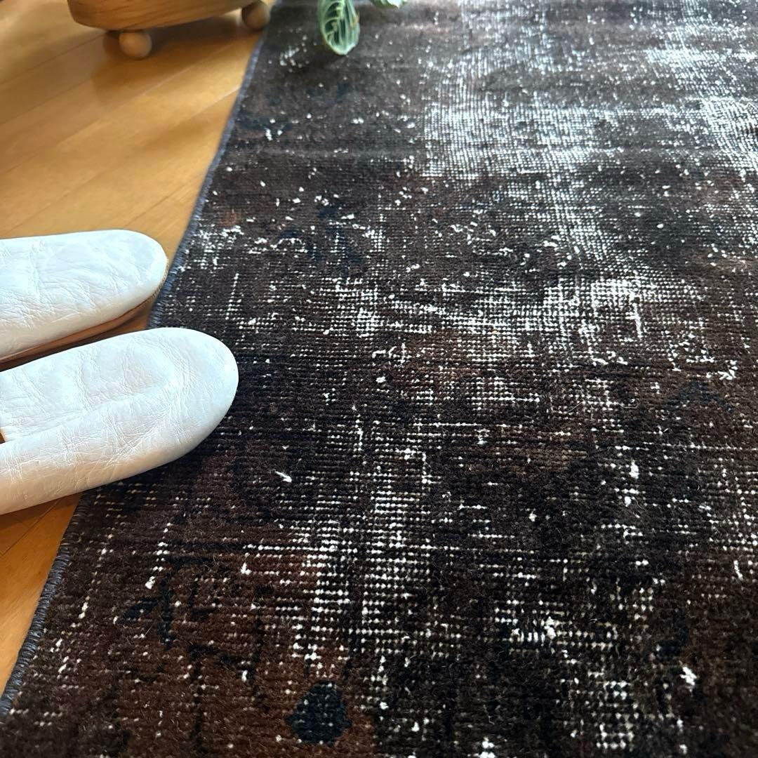 109.5×124 レアこげ茶ブラック　オーバーダイ　トルコヴィンテージラグ