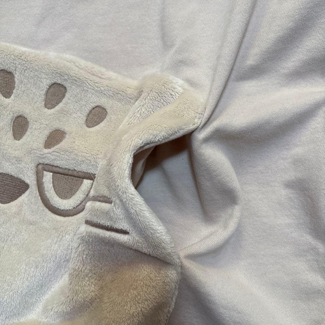 新品タグ付★ドラッグストアーズ★もこもこモフマヌル♪ポケット付トレーナー