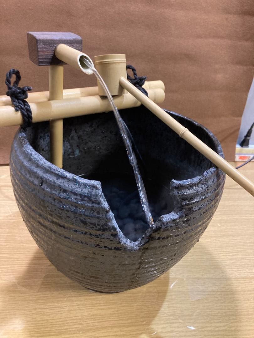 ユ*ル様 信楽焼 電動つくばい 陶器 蹲 鹿威し 水鉢 室内　和風 陶器 幅約2