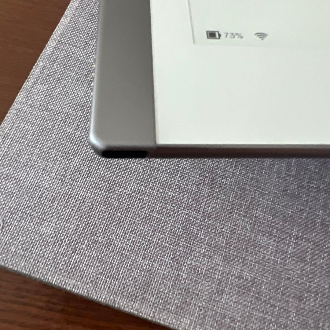 Remarkable2本体、カバーのセット