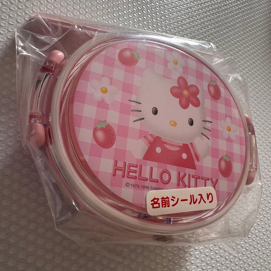 サンリオ　ハローキティ　タイトランチボックス　いちご　弁当箱　レトロ　ケース