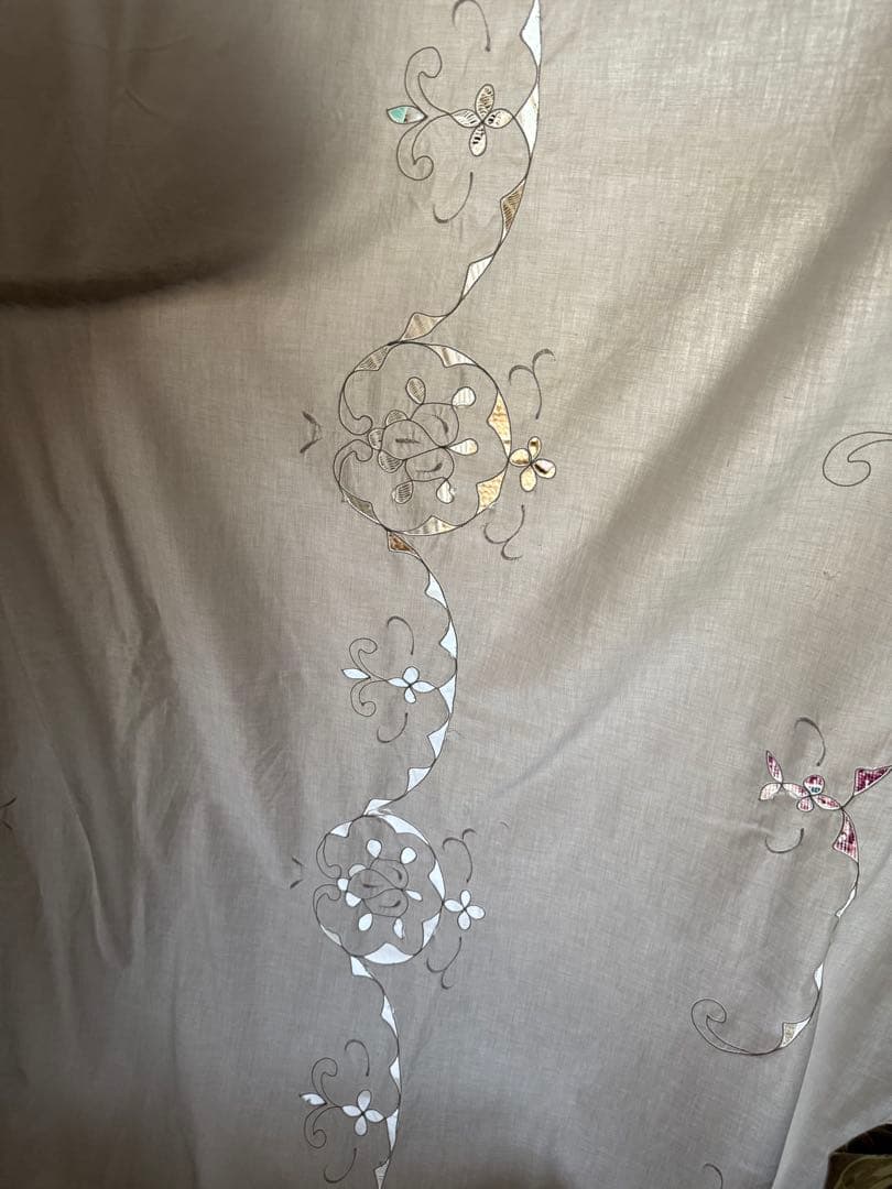 SALE❣️フランスアンティークஐ⋆*花柄刺繍の大判ベッドカバー⋆