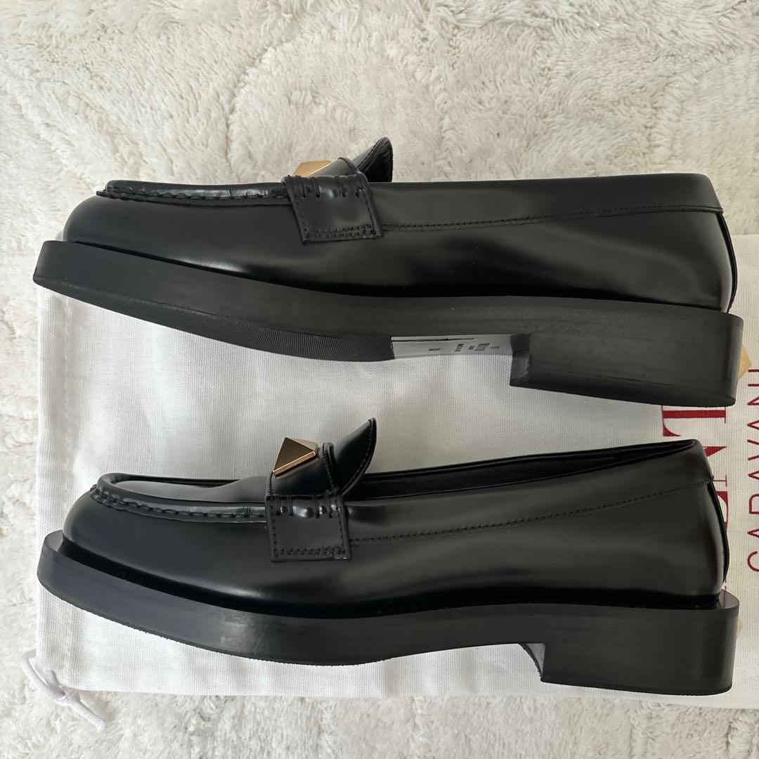 sakuraVALENTINO ヴァレンティノ ワンスタッズ ローファー