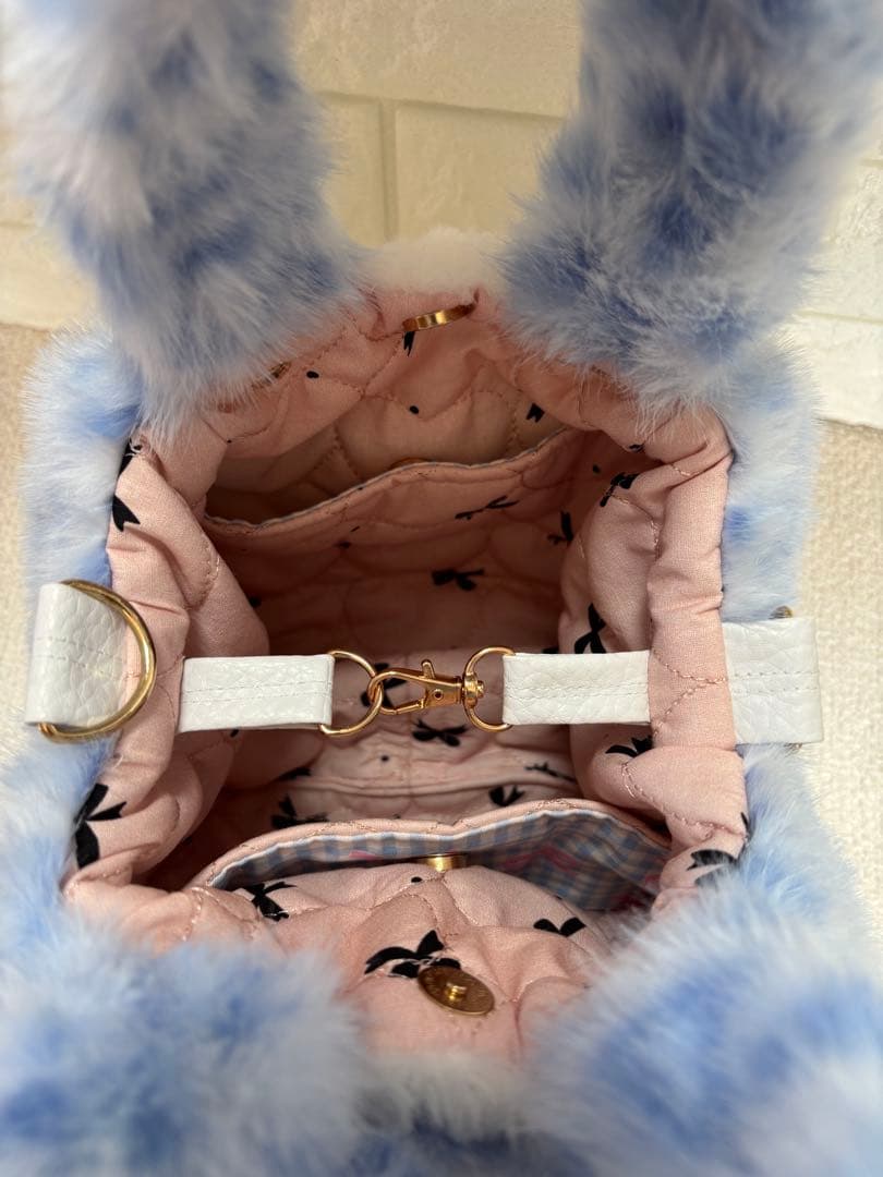 黒*こ様 コヤンイサムチョン　ファーバッグ　ヒョウ柄水色　うさちゃん