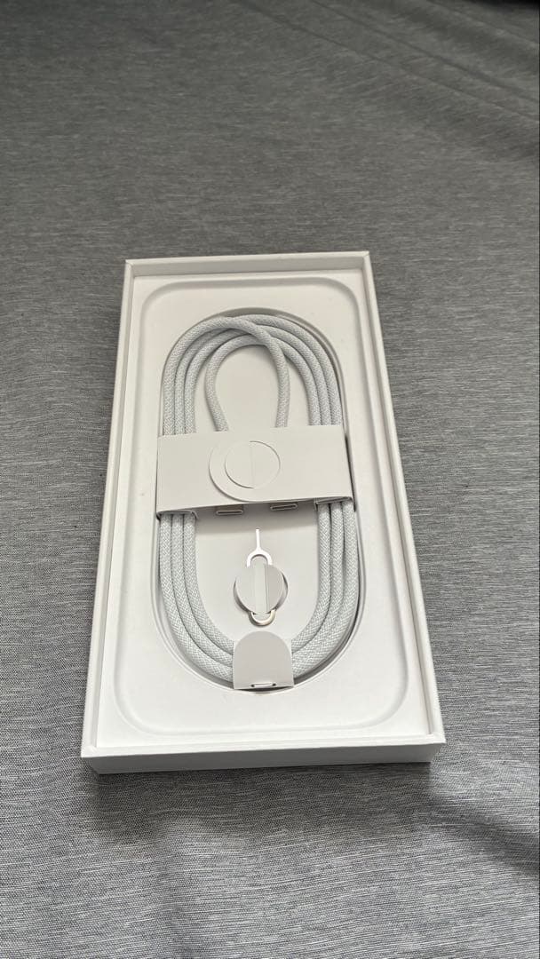 【匿名配送可】 iPhone17Pro 256GB シルバー　本体