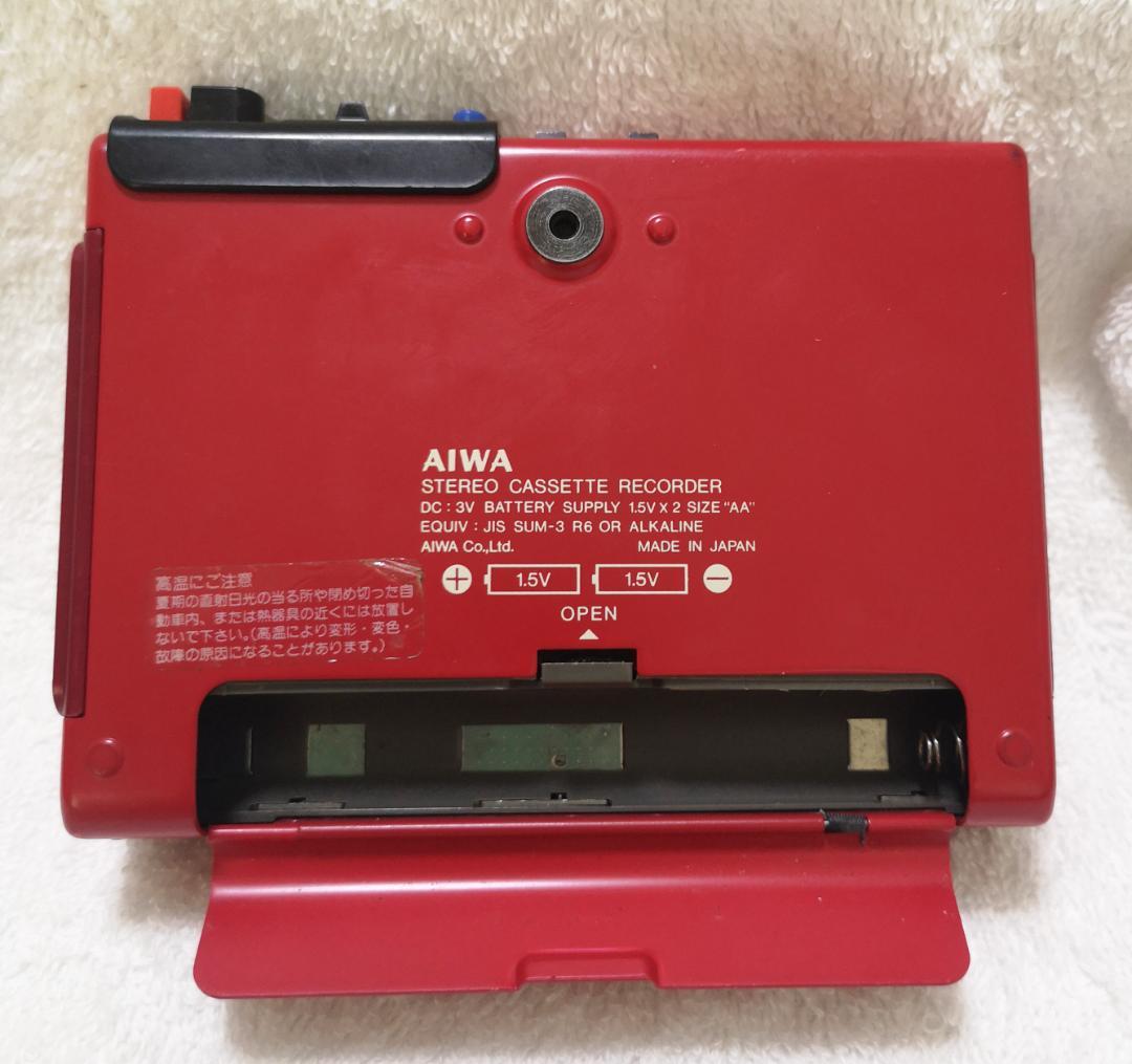 AIWA HS-F2 カセットレコード・プレーヤー（ヘッドフォン付）