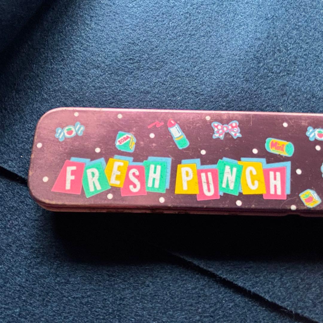 昭和レトロカンペン　フレッシュパンチ　サンリオ　昭和レトロ筆箱　レア