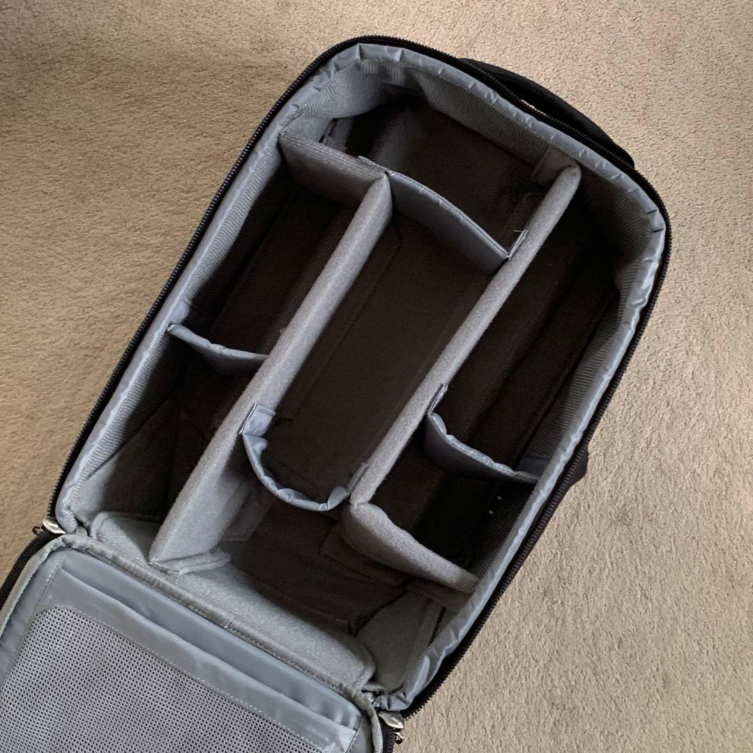 think tank エッセンシャルズ コンバーチブル ローリング バックパック